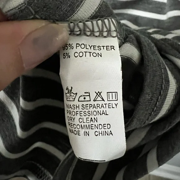 Lawa Women’s Striped Long Sleeve Hooded Super Mini Dress with Pockets NWT - Picture 6 of 13